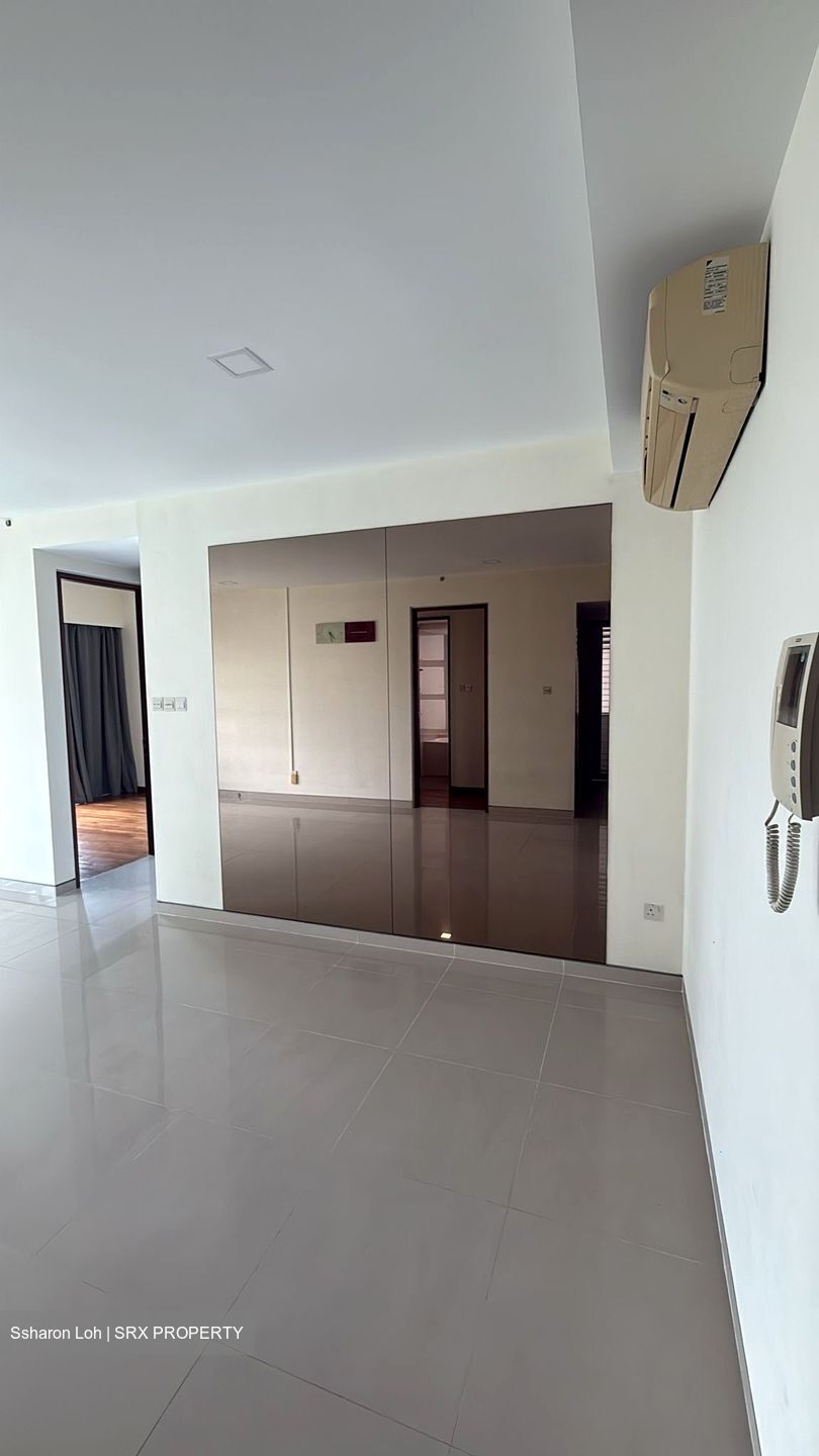 D'Gallery (D14), Apartment #580718271